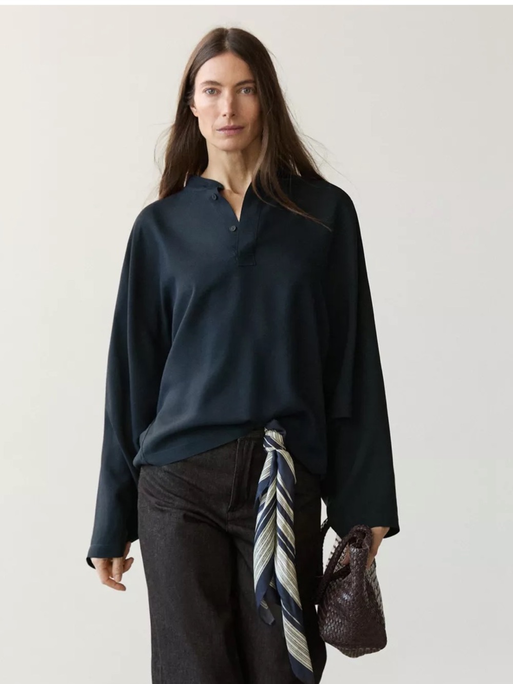 Massimo Dutti NWT FLOWING STAND COLLAR BLOUSE BLUE 5117/917